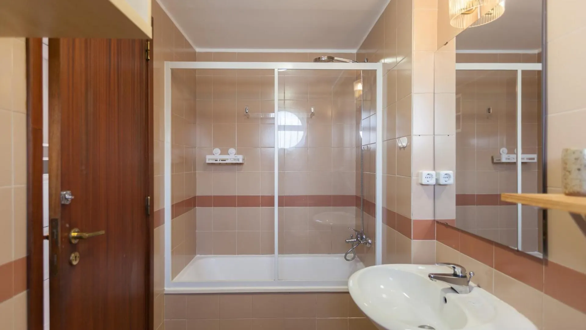 Flh Graca Apartment With View Lisbon Portugal